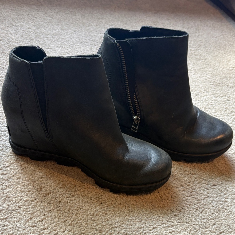 Sorel Black Ankle Booties